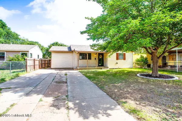 53rd Street, Lubbock, TX 79404
