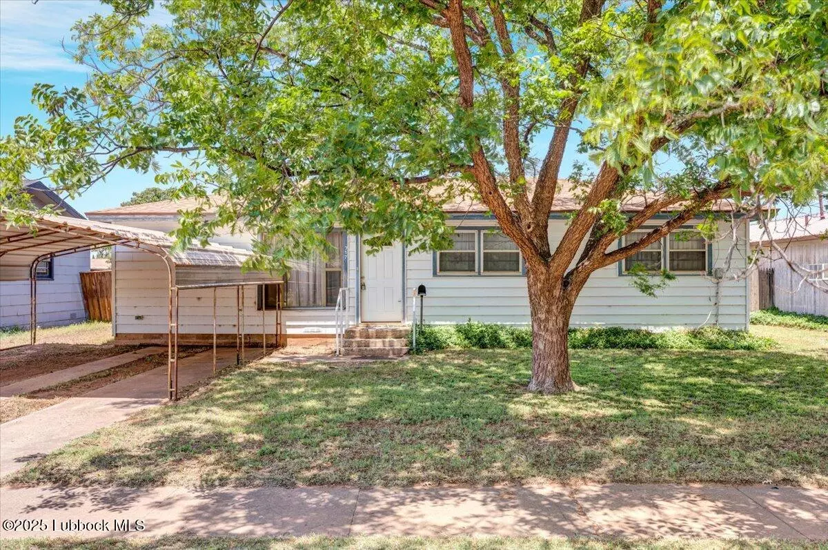 Brownfield, TX 79316,E Magnolia Avenue