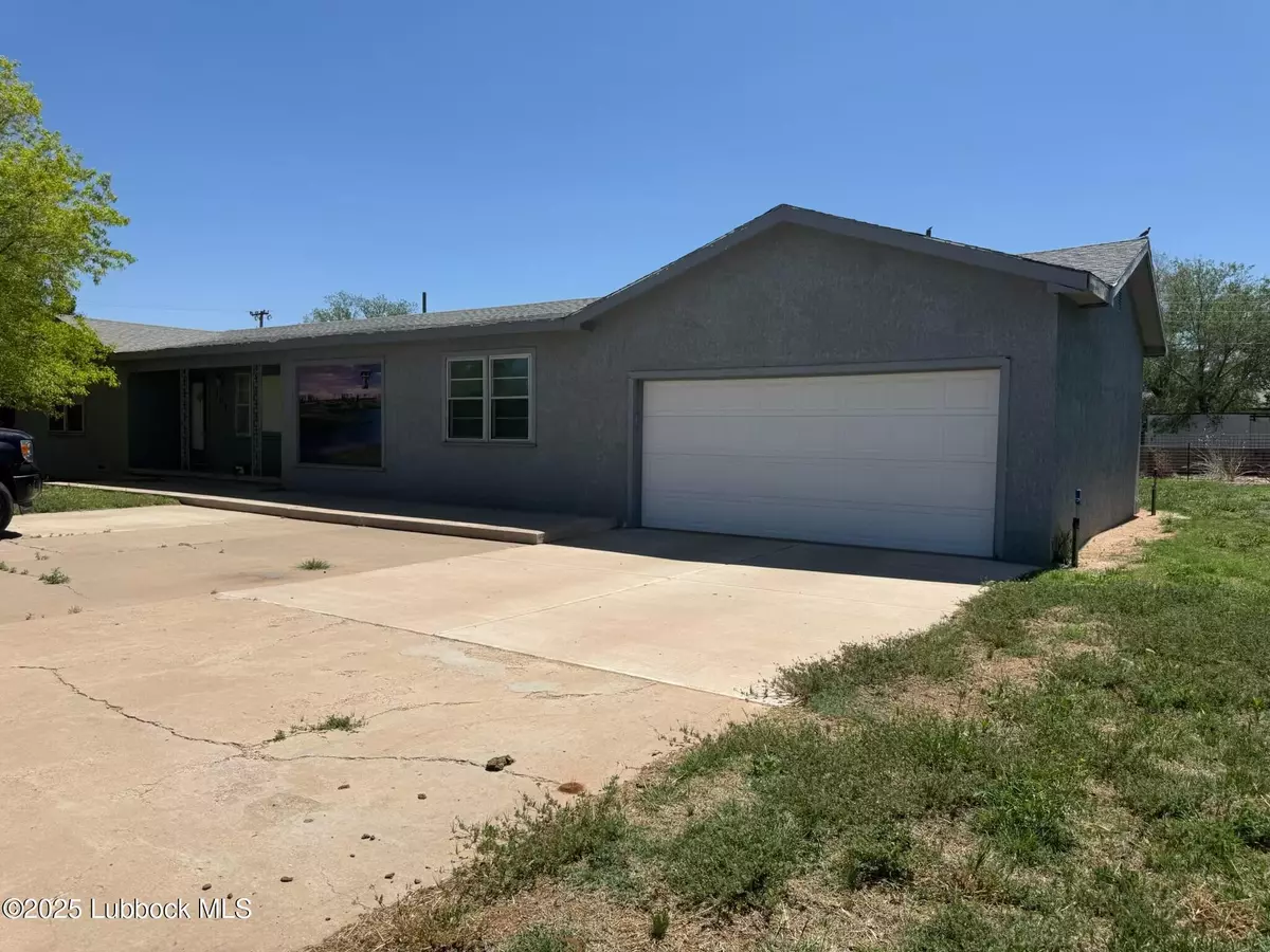 Farwell, TX 79325,107 Ave G