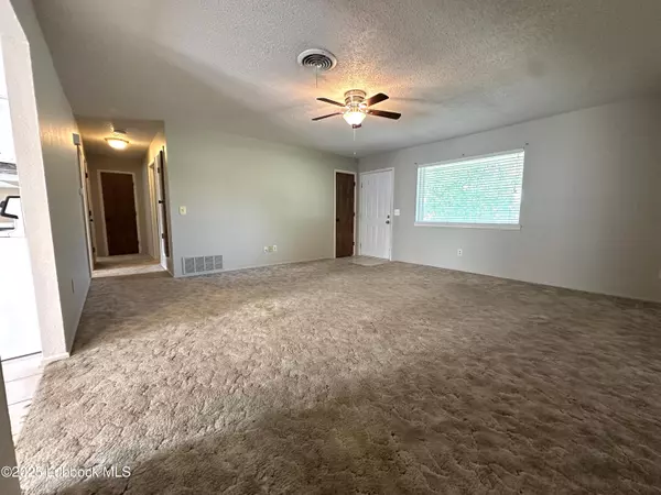 Muleshoe, TX 79347,322 W Ave K