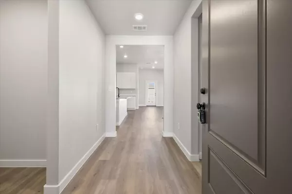 Lubbock, TX 79407,6002 Virginia Avenue