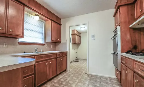 Lubbock, TX 79401,208 N Avenue N