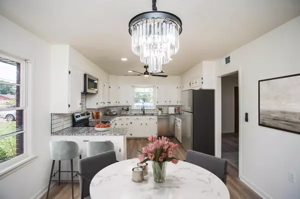 Plainview, TX 79072,1001 S Broadway Street