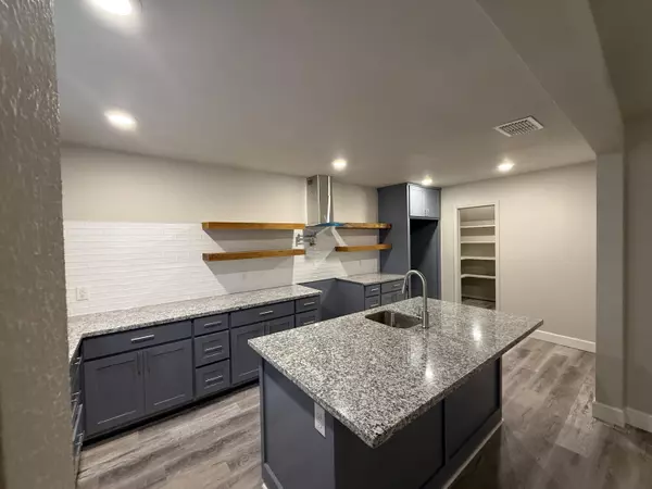 Lubbock, TX 79412,49th Street