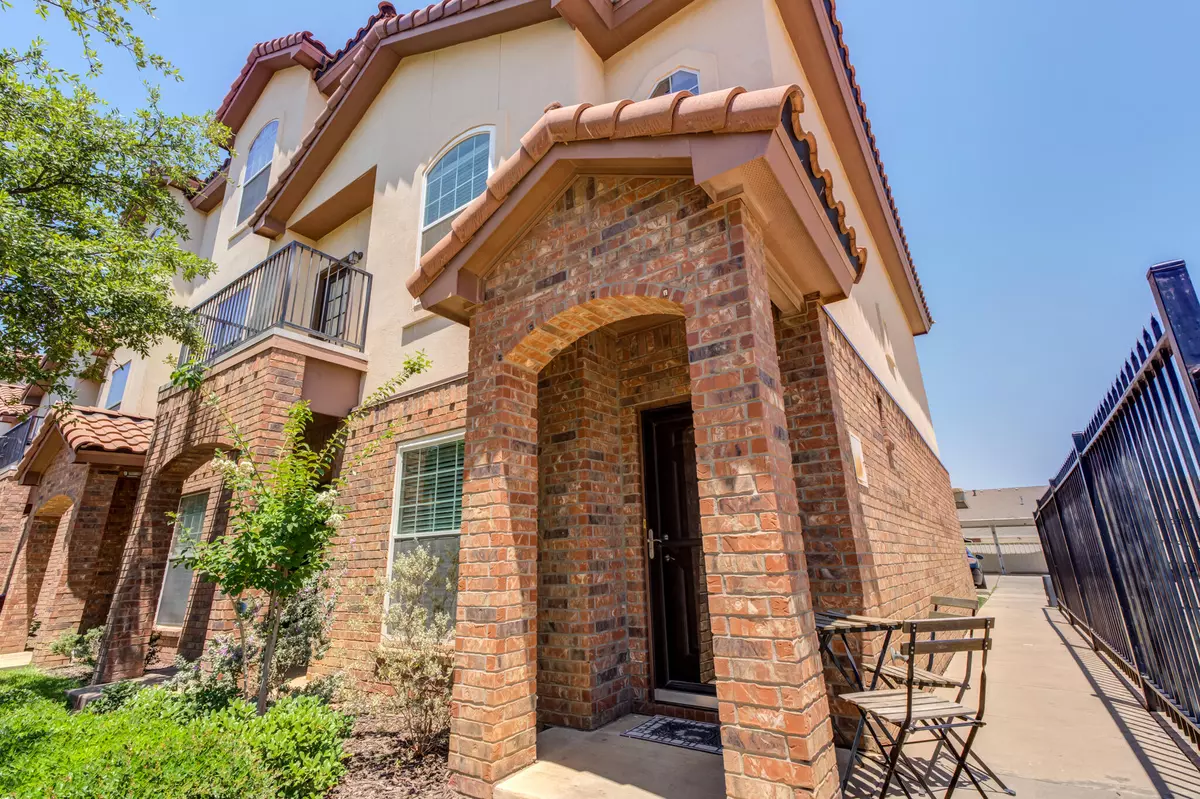 Lubbock, TX 79401,2108 Main Street #APT 1