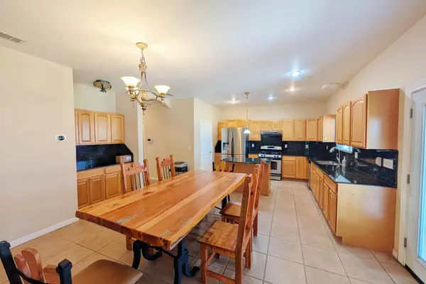 Alpine, TX 79830,2101 Peach Tree Street