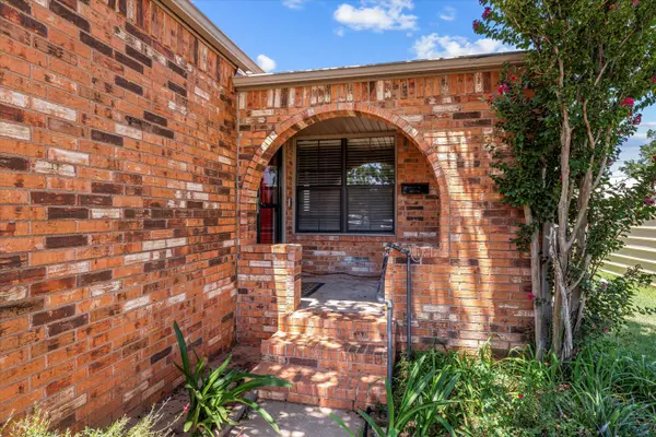 Levelland, TX 79336,Poplar Street