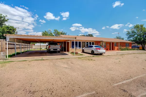 Lamesa, TX 79331,608 N 17th Street