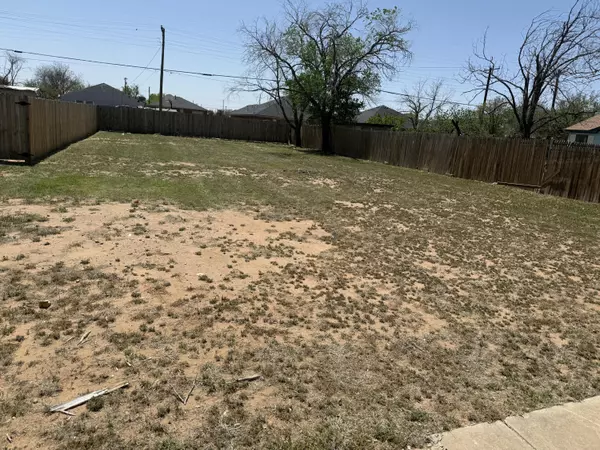 Duke Street, Lubbock, TX 79415