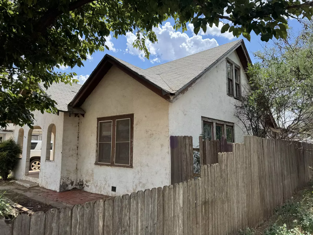 Slaton, TX 79364,725 S 10th Street