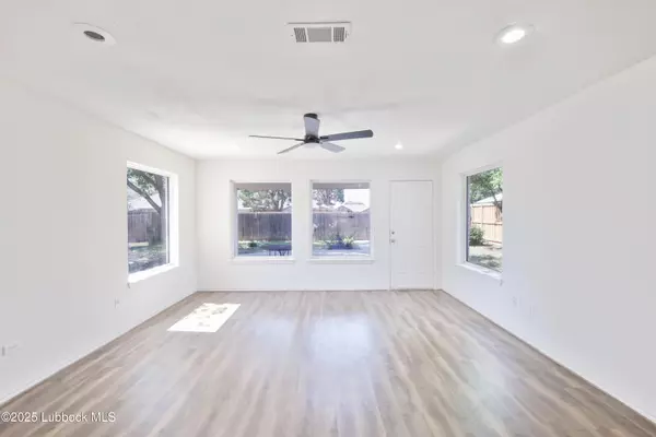 Lubbock, TX 79423,2307 89th Street