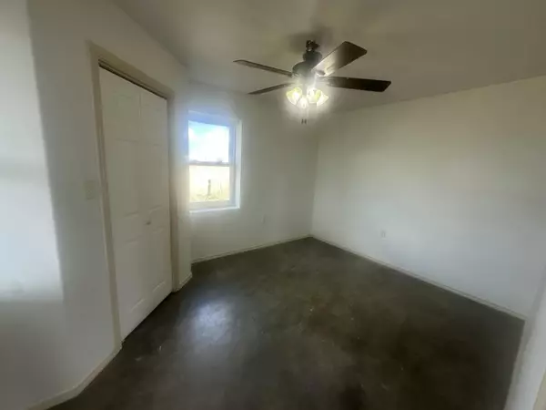 Shallowater, TX 79363,9907 Co Rd 5200