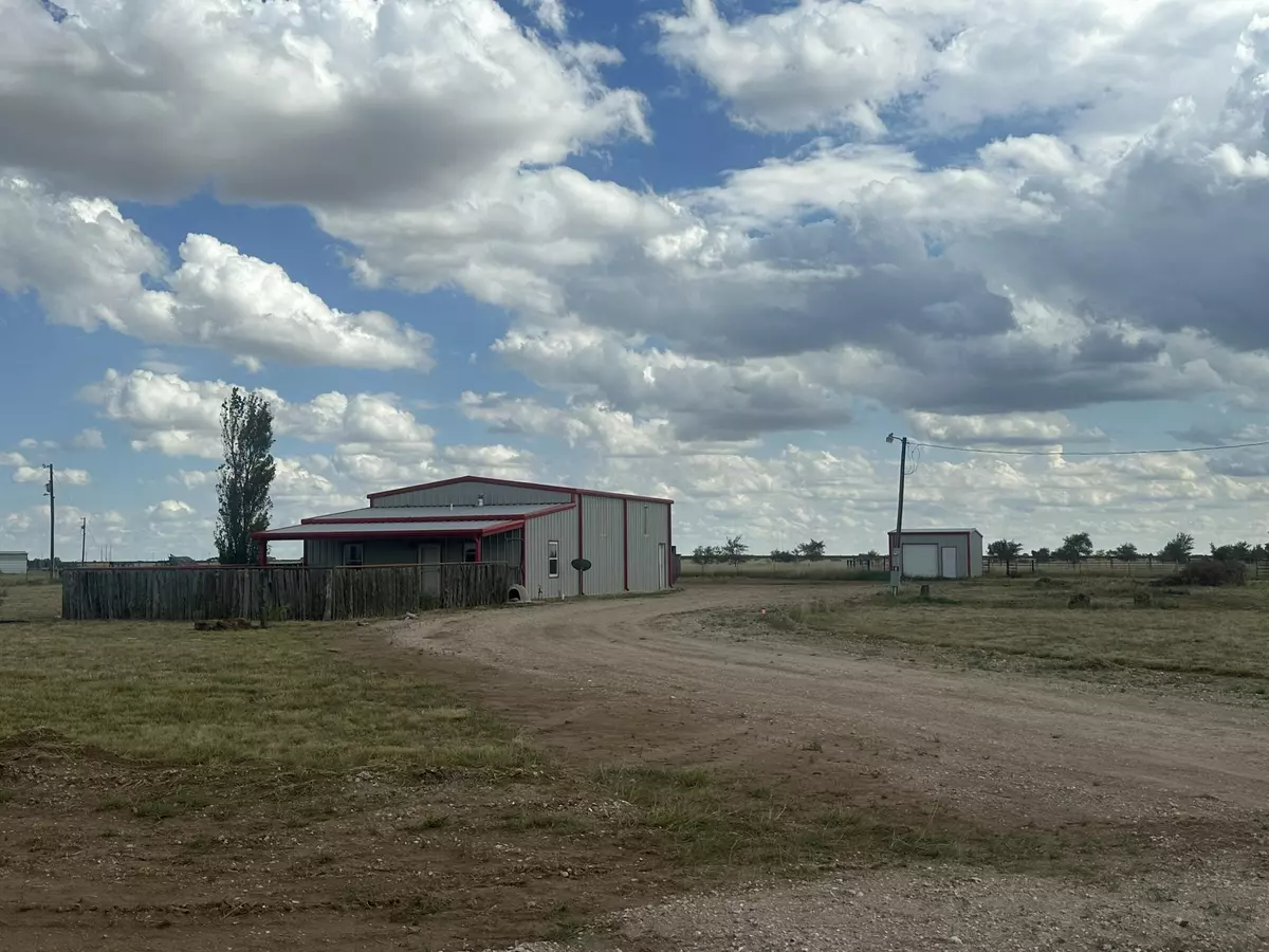 Shallowater, TX 79363,9907 Co Rd 5200