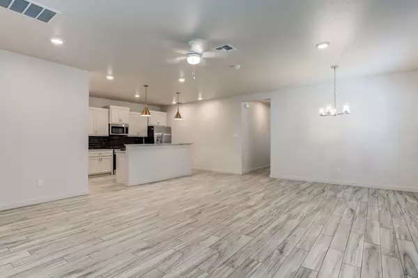 Lubbock, TX 79407,7048 41st Street