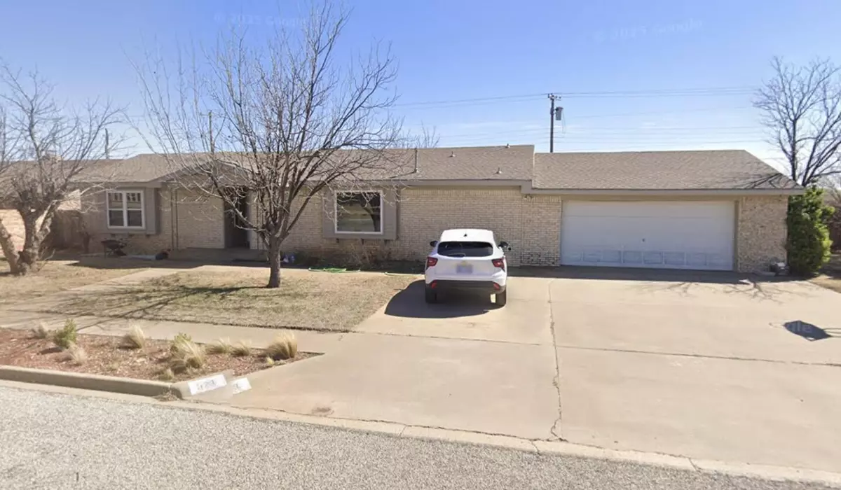 Floydada, TX 79235,123 W Mae