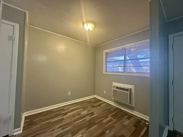 Lubbock, TX 79401,1809 14th Street #1