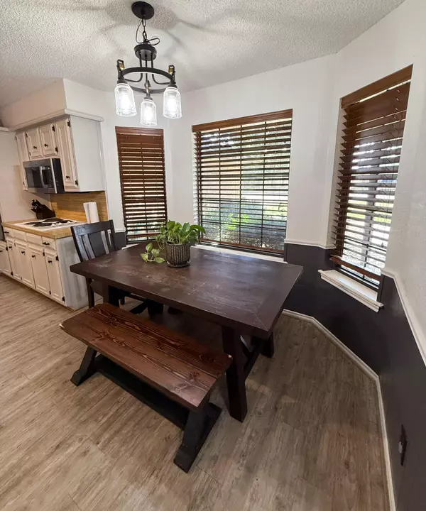 Abernathy, TX 79311,1006 16th Street