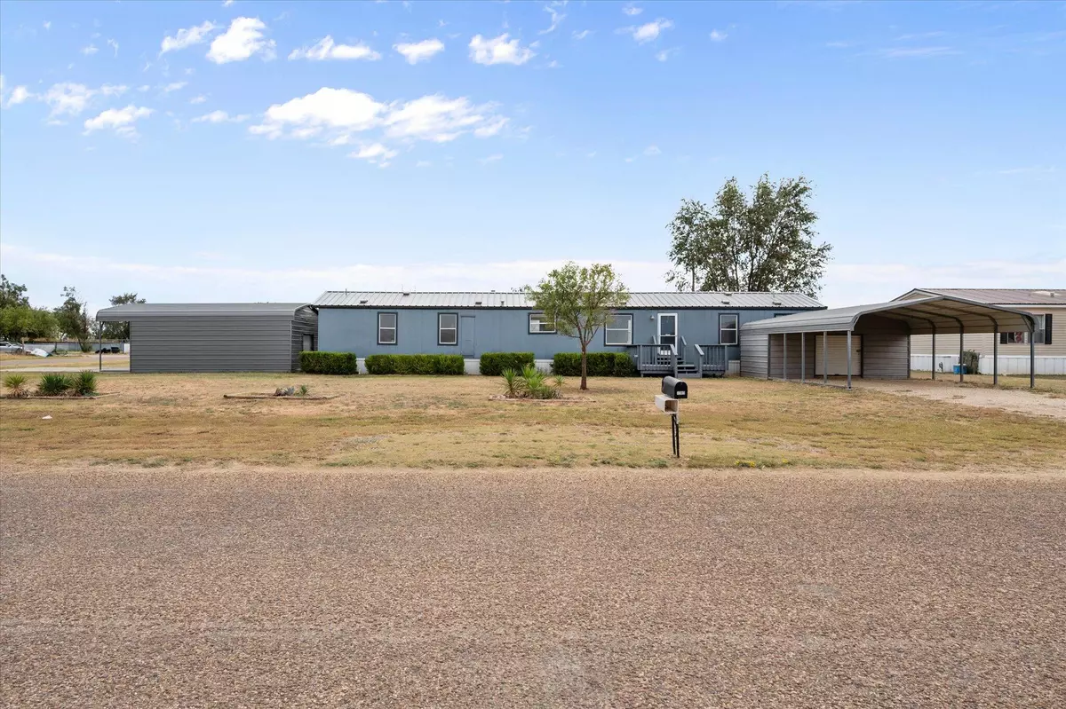 Lubbock, TX 79423,1303 County Rd 7365