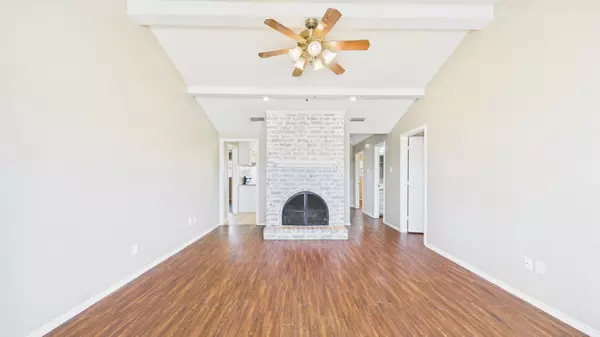 Lubbock, TX 79423,7823 Memphis Avenue #A&B