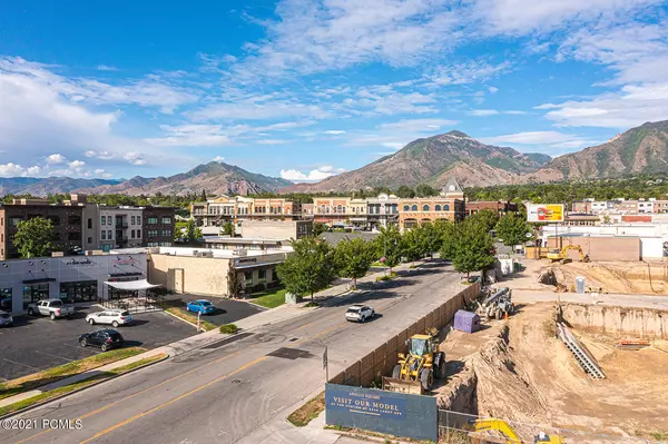 Holladay, UT 84117,2250 E Murray Holladay RD Road #301