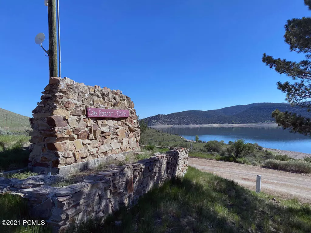 Coalville, UT 84017,283 Parkview #283