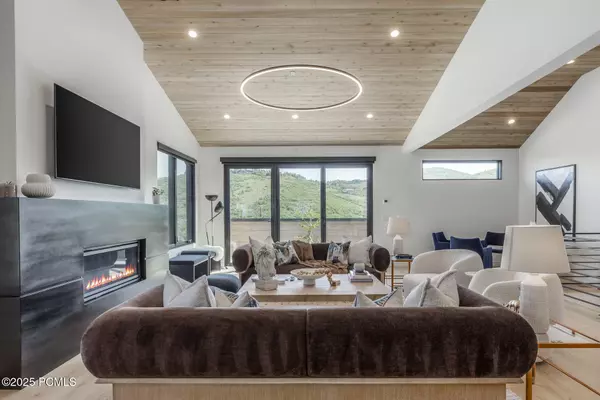 Park City, UT 84060,1063 Lowell AVE Avenue #1