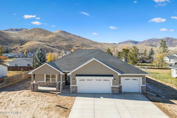 160 S 200 West West, Henefer, UT 84033