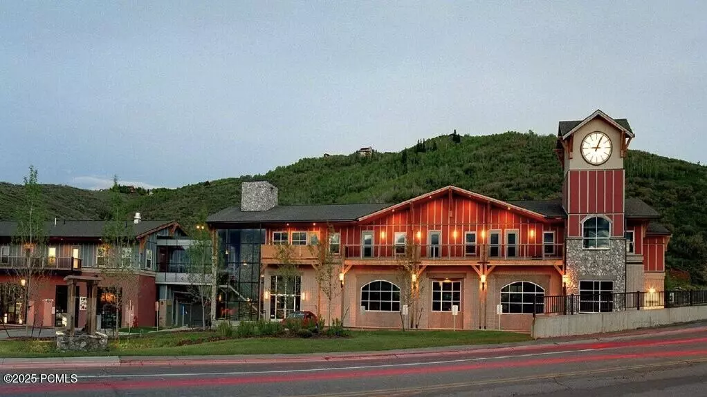 1790 Bonanza DR Drive #235, Park City, UT 84060