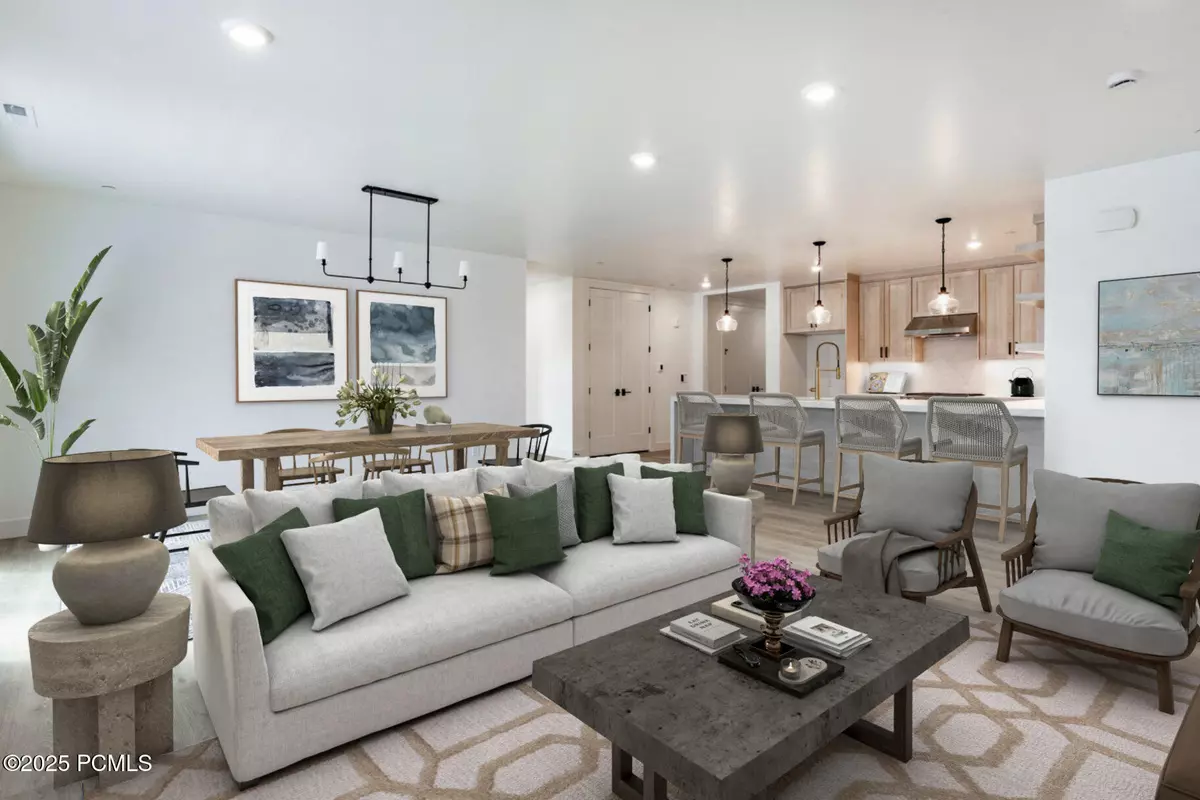 Holladay, UT 84117,2250 E Murray Holladay RD Road #308