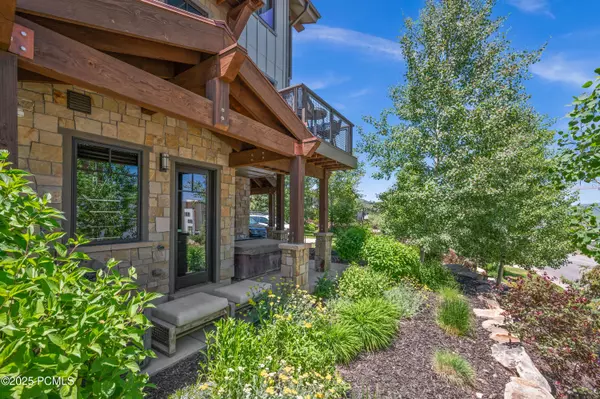 Park City, UT 84098,3700 Blackstone DR Drive #9