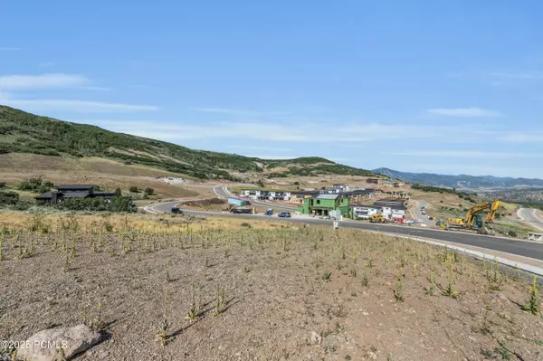 Kamas, UT 84036,4048 E Islay DR Drive #143