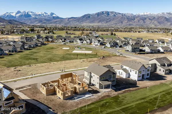 Heber City, UT 84032,2862 E Hayloft LN Lane