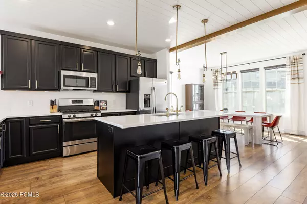 Kamas, UT 84036,1052 W Cattail CT Court #E1