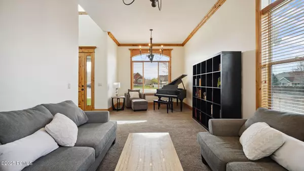 Midway, UT 84049,64 S 450 E