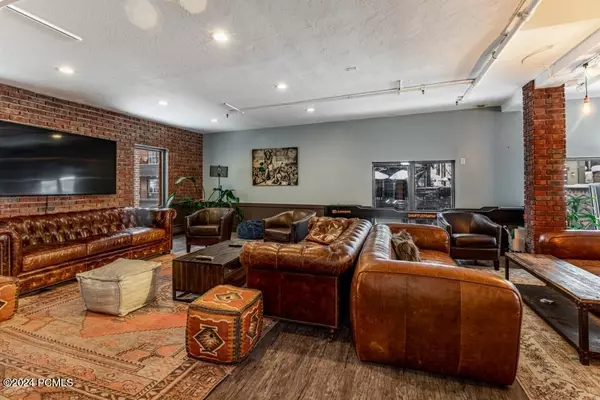 Park City, UT 84060,268 Main ST Street #Executive #6