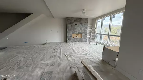 Heber City, UT 84032,1916 W Mochila CIR Circle