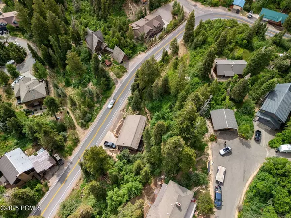 Park City, UT 84098,360 Parkview DR Drive #74