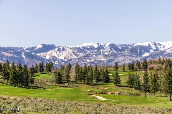 Park City, UT 84098,7435 Foxglove CT Court