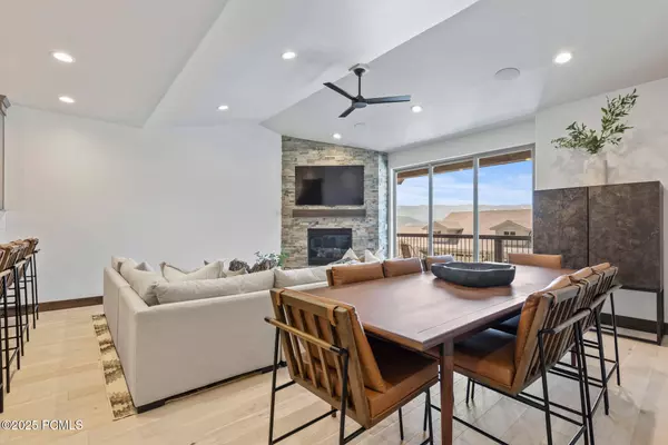 Kamas, UT 84036,14488 N Bronte CT Court #64b