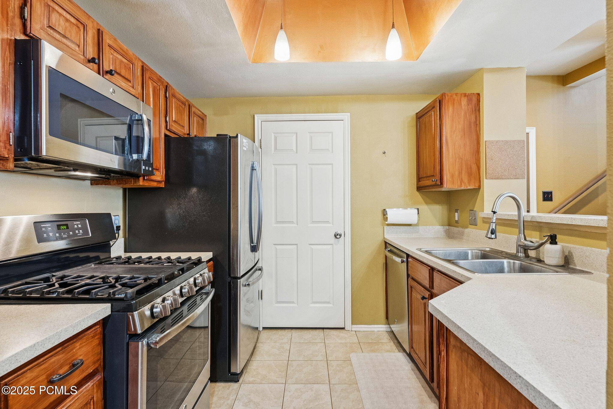Park City, UT 84098,900 Bitner RD Road #D32