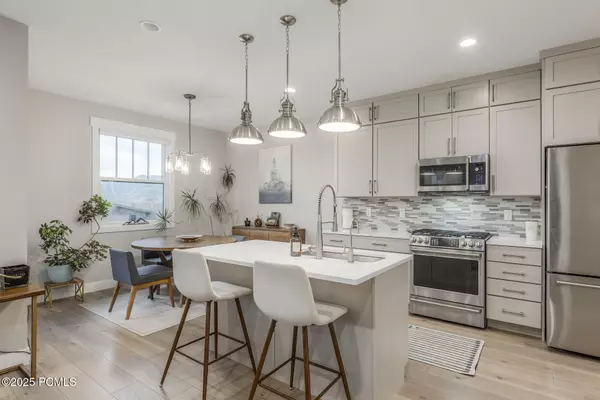 Hideout, UT 84036,11721 N Shoreline DR Drive
