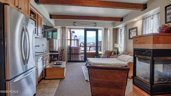 Park City, UT 84098,1456 Newpark BLVD Boulevard #213