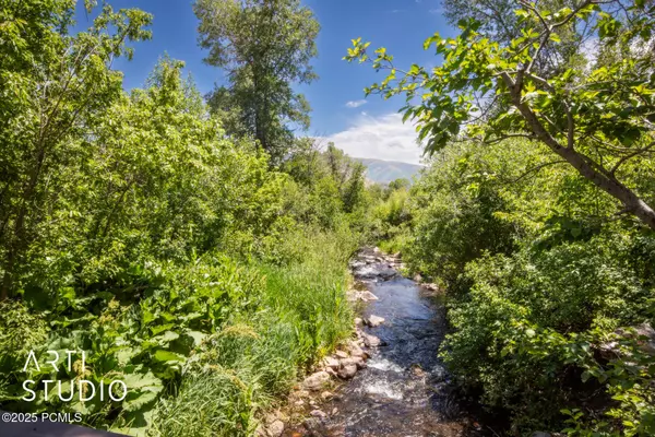 Liberty, UT 84310,6481 N Fork RD Road