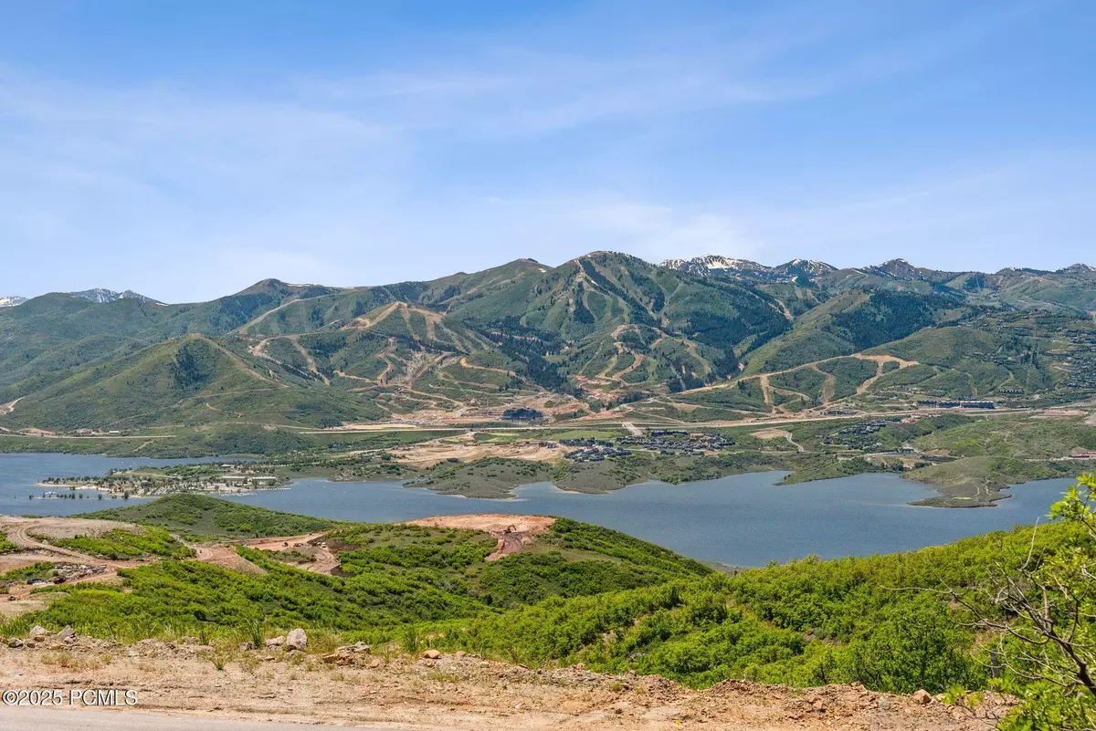 Hideout, UT 84036,1889 E Peak View DR Drive