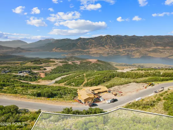 Hideout, UT 84036,1889 E Peak View DR Drive