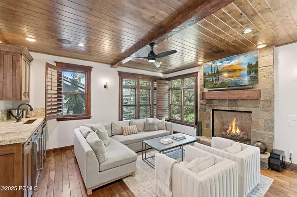 Park City, UT 84060,148 Main ST Street