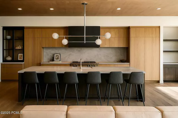 Kamas, UT 84036,2022 E Painted Bluff CIR Circle