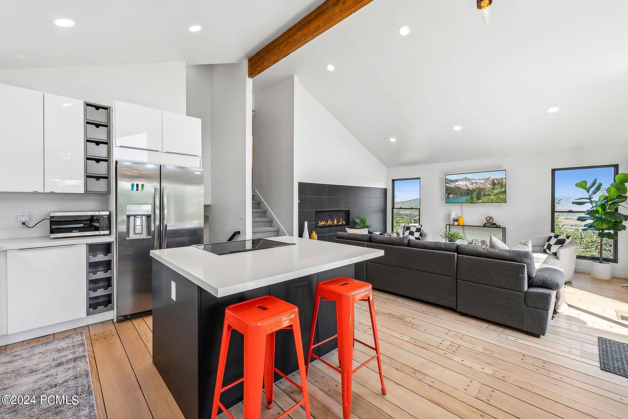 Park City, UT 84060,947 Northstar DR Drive