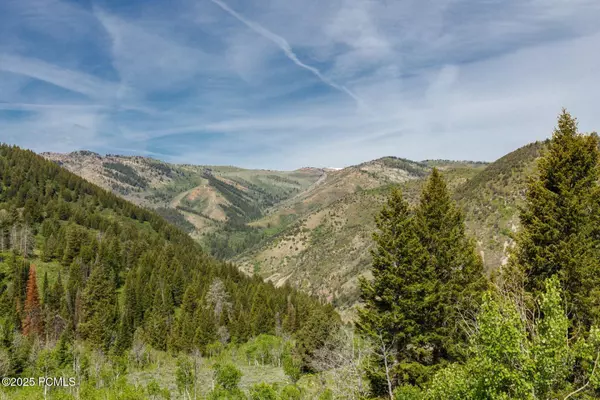 Huntsville, UT 84317,Weber Co Tax Id 23-013-0266