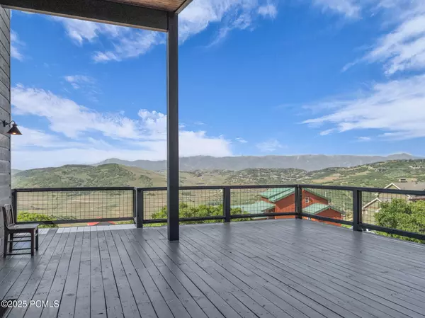 Coalville, UT 84017,4405 S Oakview DR Drive